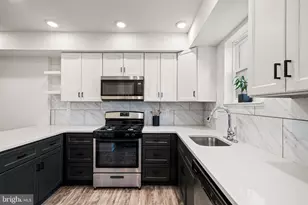 1752 Waterloo St, Philadelphia, PA 19122 - Photo 1