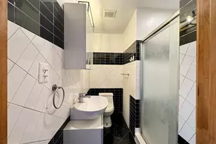 1301-3 Vine St, Philadelphia, PA 19107 - Photo 11