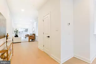 717 N 3rd St, Philadelphia, PA 19123 - Photo 9