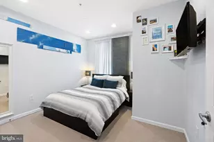 1027 N 4th St, Philadelphia, PA 19123 - Photo 11