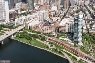 2429 Locust St, Philadelphia, PA 19103 - Photo 33