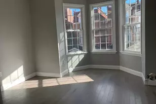 216 Buckingham Pl, Philadelphia, PA 19104 - Photo 5