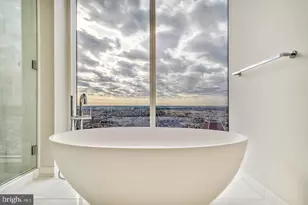 301 S Broad Street S, Philadelphia, PA 19107 - Photo 35