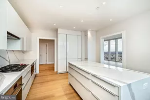 301 S Broad Street S, Philadelphia, PA 19107 - Photo 15