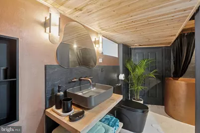 1522 Brown Street #1, Philadelphia, PA 19130 - Photo 15