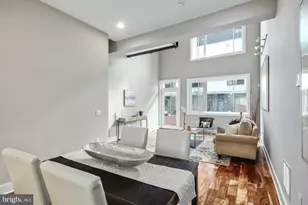 1124 N American St, Philadelphia, PA 19123 - Photo 5