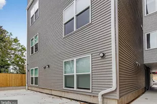 2219 N 4th St, Philadelphia, PA 19133 - Photo 15