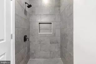 2840 W Girard Ave, Philadelphia, PA 19130 - Photo 21