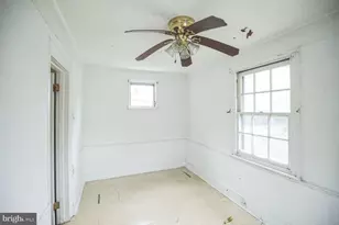 504 E Godfrey Ave, Philadelphia, PA 19120 - Photo 17