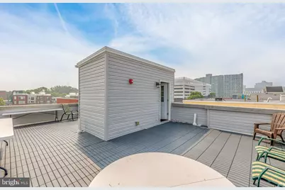 327 N 40th Street, Philadelphia, PA 19104 - Photo 5