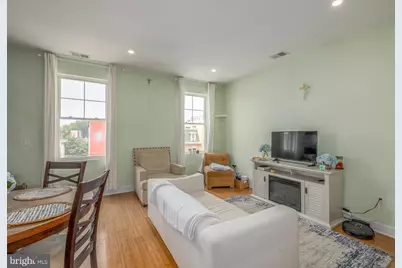 327 N 40th Street, Philadelphia, PA 19104 - Photo 7