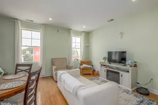 327 N 40th St, Philadelphia, PA 19104 - Photo 7