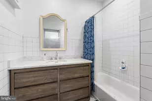 1029 Spruce St, Philadelphia, PA 19107 - Photo 17