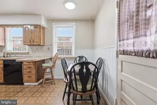 2755 Rhawn St, Philadelphia, PA 19152 - Photo 9