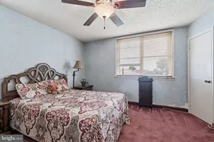 2755 Rhawn St, Philadelphia, PA 19152 - Photo 11