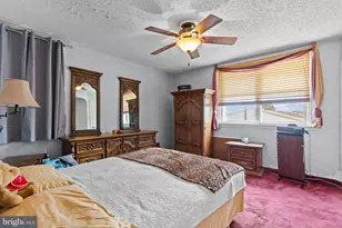 2755 Rhawn St, Philadelphia, PA 19152 - Photo 19