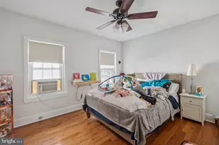 1105 Latimer St, Philadelphia, PA 19107 - Photo 9