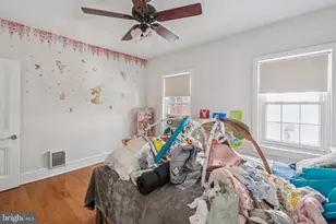 1105 Latimer St, Philadelphia, PA 19107 - Photo 11