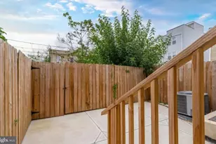 2453 N 6th St, Philadelphia, PA 19133 - Photo 13