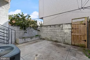 1937 S 20th St, Philadelphia, PA 19145 - Photo 19