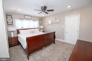 308 Chandler St, Philadelphia, PA 19111 - Photo 17