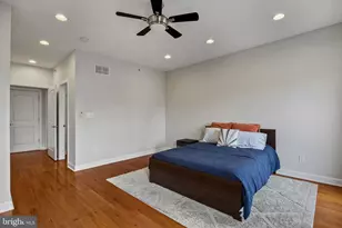 1708 Christian St, Philadelphia, PA 19146 - Photo 15