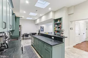 135 E Allen St, Philadelphia, PA 19125 - Photo 3