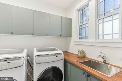 135 E Allen Street, Philadelphia, PA 19125 - Photo 19