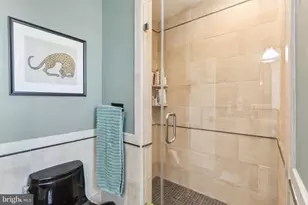 135 E Allen St, Philadelphia, PA 19125 - Photo 17