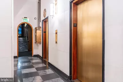 1901 Walnut Street #5E, Philadelphia, PA 19103 - Photo 5