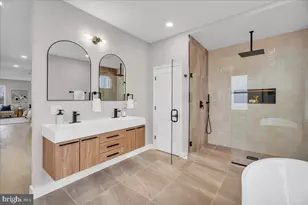 1126 Mifflin St, Philadelphia, PA 19148 - Photo 25