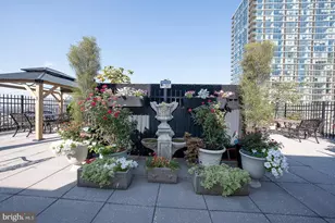 118 S 21st St, Philadelphia, PA 19103 - Photo 21