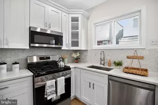 2323 S Bancroft St, Philadelphia, PA 19145 - Photo 15