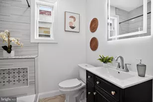 2323 S Bancroft St, Philadelphia, PA 19145 - Photo 21