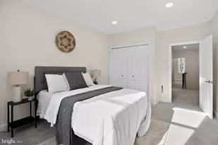 2323 S Bancroft St, Philadelphia, PA 19145 - Photo 19