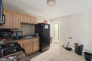 7016 Woodland Ave, Philadelphia, PA 19142 - Photo 13