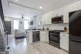 2527 W Seybert St, Philadelphia, PA 19121 - Photo 9