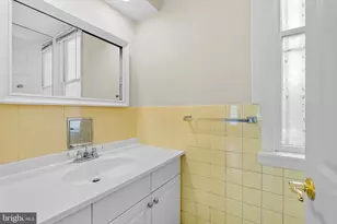 1833 Spruce St, Philadelphia, PA 19103 - Photo 19