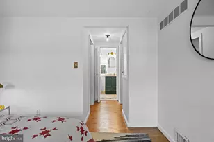 37 Queens Ave, Philadelphia, PA 19147 - Photo 19