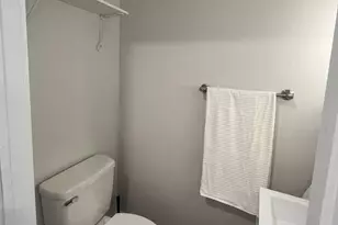 2307 E Firth St, Philadelphia, PA 19125 - Photo 11