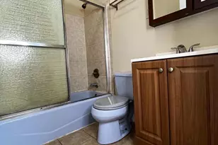 1635 S 15th St, Philadelphia, PA 19145 - Photo 5