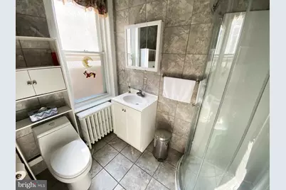 538 W Pike Street, Philadelphia, PA 19140 - Photo 17