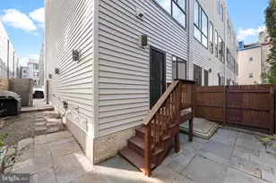 333 Green St, Philadelphia, PA 19123 - Photo 39