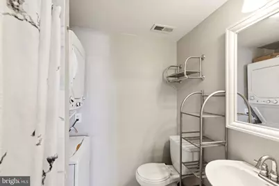 618 S 21st Street, Philadelphia, PA 19146 - Photo 11