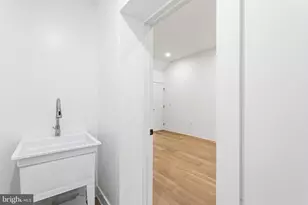 1419 Wharton St, Philadelphia, PA 19146 - Photo 9