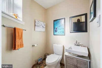 2233 Grays Ferry Avenue, Philadelphia, PA 19146 - Photo 17