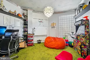 2233 Grays Ferry Ave, Philadelphia, PA 19146 - Photo 11