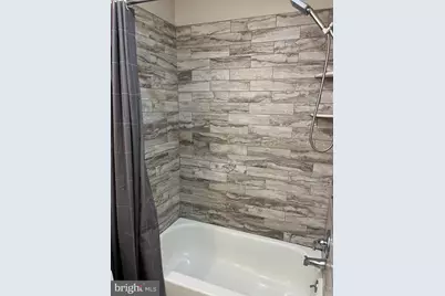 1010 S 11th Street, Philadelphia, PA 19147 - Photo 9