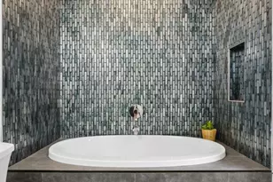 1716 Spruce St, Philadelphia, PA 19103 - Photo 11