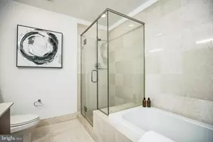 1101 Locust St, Philadelphia, PA 19107 - Photo 11